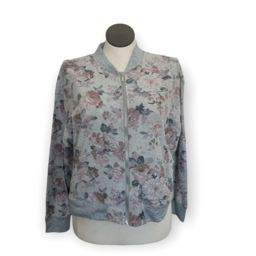 Catherine women faded floral print gray long sleeve zip Sz Medium NWT